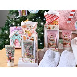 Crema Piedi Profuma alla Vaniglia 60 ml e Morbidi Calzini Taglia Unica in Scatola Regalo Candy Crema Piedi Profuma alla Vaniglia 60 ml e Morbidi Calzini Taglia Unica in Scatola Regalo Candy