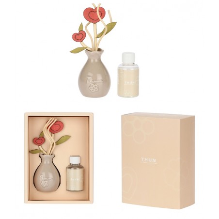 Thun Diffusore in Porcellana Con Bacchette in Rattan Cuore + Refil 50 ml Thun Diffusore in Porcellana Con Bacchette in Rattan Cuore + Refil 50 ml